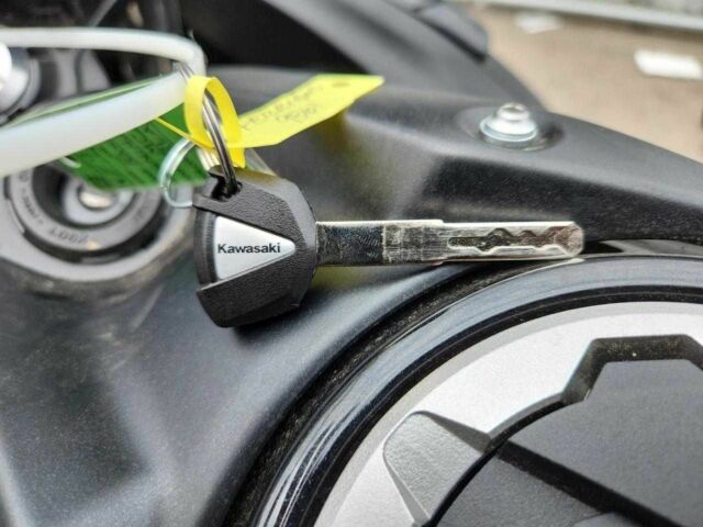 Кавасаки Другая, объемом двигателя 0.65 л и пробегом 0 тыс. км за 2000 $, фото 7 на Automoto.ua