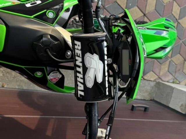 Кавасаки Другая, объемом двигателя 0.45 л и пробегом 0 тыс. км за 7599 $, фото 4 на Automoto.ua