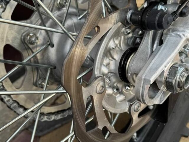 Кавасаки Другая, объемом двигателя 0.45 л и пробегом 0 тыс. км за 7599 $, фото 7 на Automoto.ua