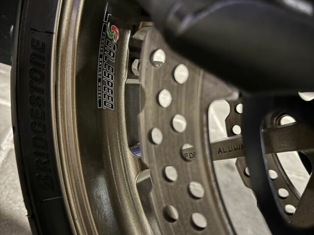 Кавасакі Інша, об'ємом двигуна 1 л та пробігом 0 тис. км за 8850 $, фото 2 на Automoto.ua