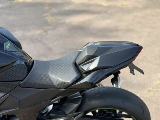 Кавасаки Другая, объемом двигателя 0.8 л и пробегом 0 тыс. км за 8100 $, фото 11 на Automoto.ua