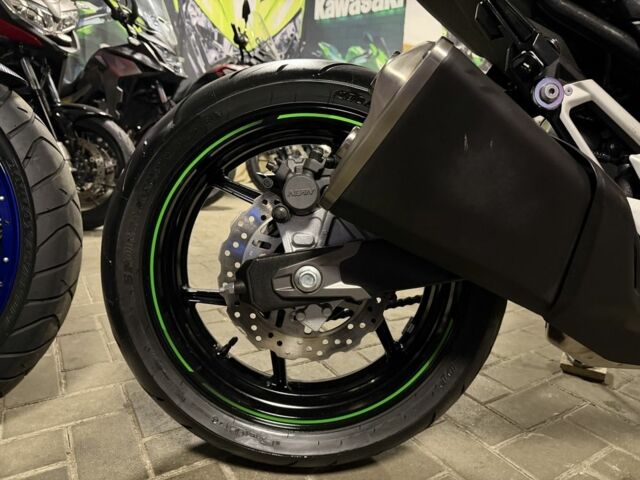 Кавасакі Інша, об'ємом двигуна 0.8 л та пробігом 0 тис. км за 8600 $, фото 2 на Automoto.ua