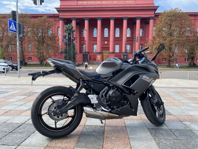 Кавасаки Другая, объемом двигателя 0.65 л и пробегом 0 тыс. км за 7000 $, фото 1 на Automoto.ua