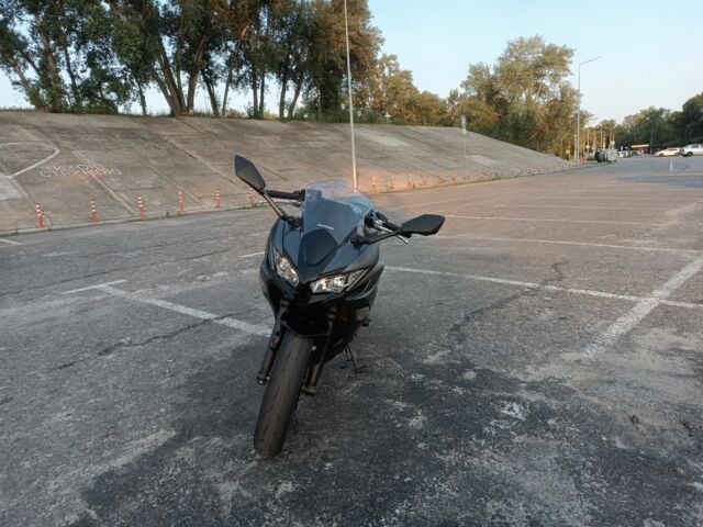 Кавасаки Другая, объемом двигателя 0.65 л и пробегом 0 тыс. км за 9000 $, фото 2 на Automoto.ua