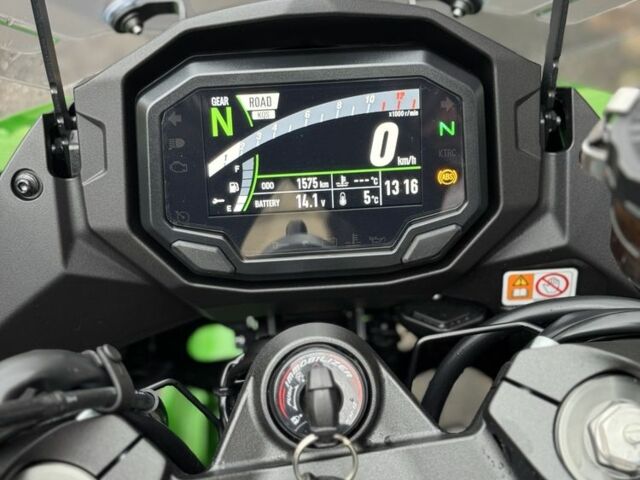 Кавасаки Другая, объемом двигателя 0 л и пробегом 0 тыс. км за 18500 $, фото 6 на Automoto.ua