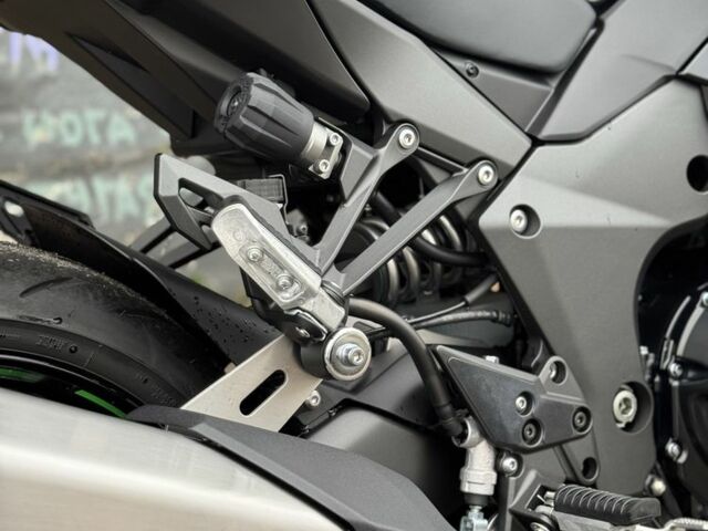 Кавасаки Другая, объемом двигателя 0 л и пробегом 0 тыс. км за 18500 $, фото 11 на Automoto.ua