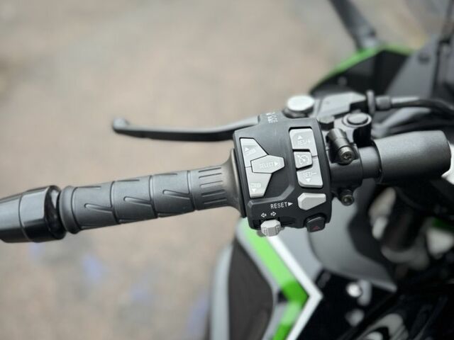 Кавасаки Другая, объемом двигателя 0 л и пробегом 0 тыс. км за 18500 $, фото 9 на Automoto.ua