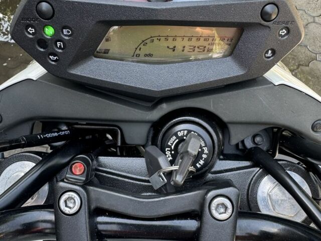 Кавасаки Другая, объемом двигателя 0.65 л и пробегом 0 тыс. км за 6400 $, фото 6 на Automoto.ua