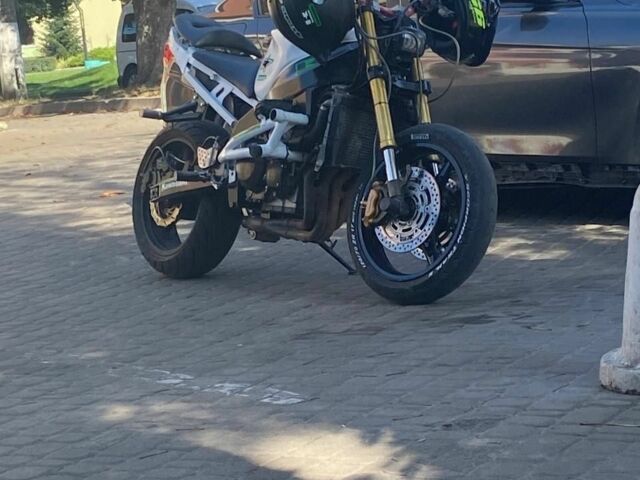 Кавасаки Другая, объемом двигателя 0.64 л и пробегом 0 тыс. км за 2042 $, фото 2 на Automoto.ua