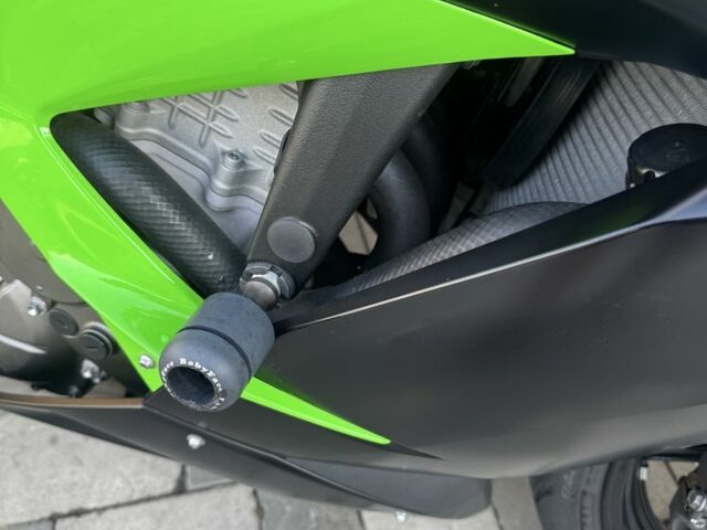 Кавасаки Другая, объемом двигателя 0.64 л и пробегом 0 тыс. км за 10000 $, фото 9 на Automoto.ua