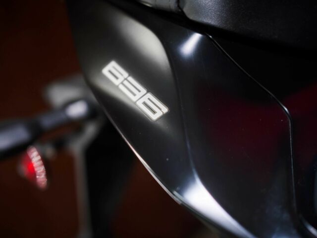 Кавасаки Другая, объемом двигателя 0.64 л и пробегом 0 тыс. км за 10500 $, фото 8 на Automoto.ua