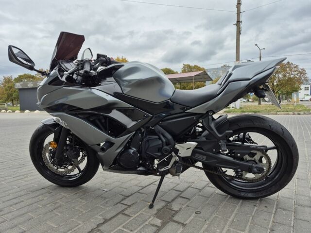 Кавасакі Інша, об'ємом двигуна 0.65 л та пробігом 0 тис. км за 7000 $, фото 4 на Automoto.ua