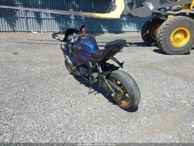 Кавасакі Інша, об'ємом двигуна 0.64 л та пробігом 0 тис. км за 4800 $, фото 10 на Automoto.ua