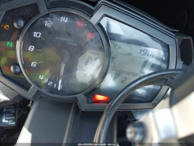 Кавасакі Інша, об'ємом двигуна 0.64 л та пробігом 0 тис. км за 4800 $, фото 7 на Automoto.ua