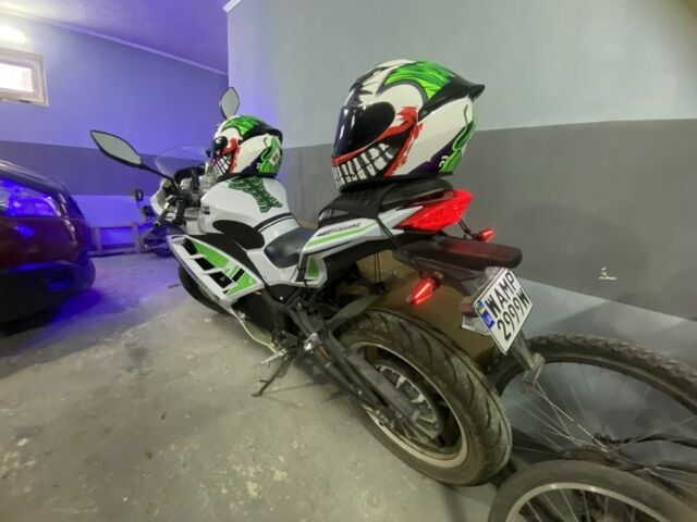 Кавасаки Другая, объемом двигателя 0 л и пробегом 0 тыс. км за 2400 $, фото 3 на Automoto.ua