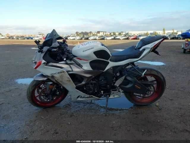 Кавасаки Другая, объемом двигателя 0.64 л и пробегом 0 тыс. км за 4500 $, фото 9 на Automoto.ua