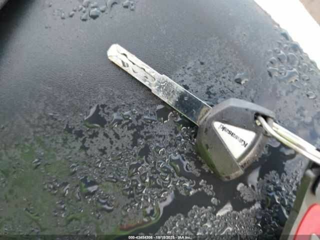 Кавасаки Другая, объемом двигателя 0.64 л и пробегом 0 тыс. км за 4500 $, фото 11 на Automoto.ua