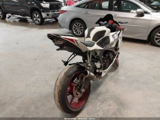 Кавасаки Другая, объемом двигателя 0.64 л и пробегом 0 тыс. км за 4500 $, фото 3 на Automoto.ua