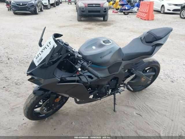 Кавасакі Інша, об'ємом двигуна 0.64 л та пробігом 0 тис. км за 4500 $, фото 1 на Automoto.ua