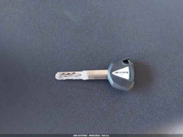 Кавасаки Другая, объемом двигателя 0.64 л и пробегом 0 тыс. км за 4500 $, фото 11 на Automoto.ua