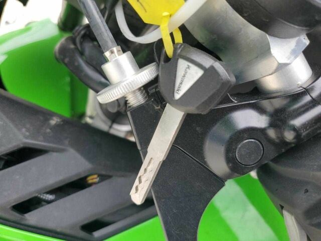 Кавасаки Другая, объемом двигателя 1 л и пробегом 0 тыс. км за 5000 $, фото 7 на Automoto.ua