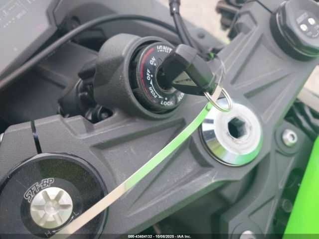 Кавасаки Другая, объемом двигателя 0.64 л и пробегом 0 тыс. км за 4500 $, фото 10 на Automoto.ua