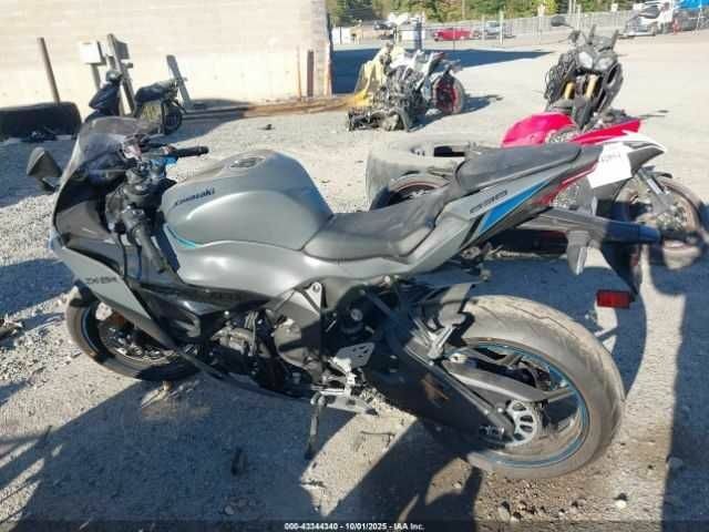 Кавасакі Інша, об'ємом двигуна 0.64 л та пробігом 0 тис. км за 4000 $, фото 12 на Automoto.ua