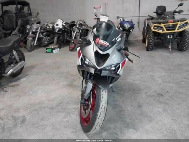 Кавасаки Другая, объемом двигателя 0.64 л и пробегом 0 тыс. км за 4500 $, фото 4 на Automoto.ua