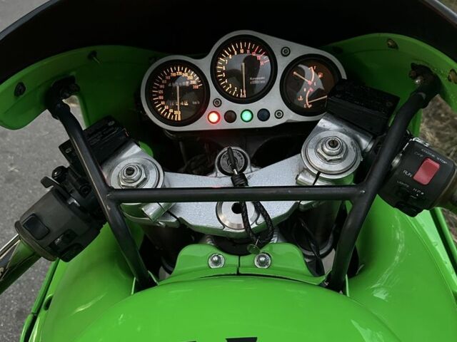 Кавасаки Другая, объемом двигателя 0.9 л и пробегом 0 тыс. км за 2200 $, фото 4 на Automoto.ua
