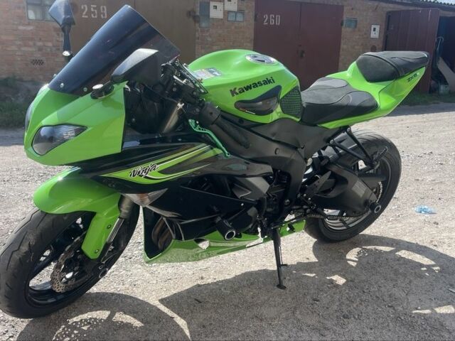 Кавасакі Інша, об'ємом двигуна 0.6 л та пробігом 0 тис. км за 8300 $, фото 3 на Automoto.ua