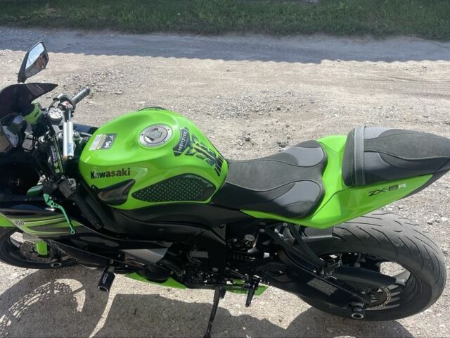 Кавасакі Інша, об'ємом двигуна 0.6 л та пробігом 0 тис. км за 8300 $, фото 4 на Automoto.ua