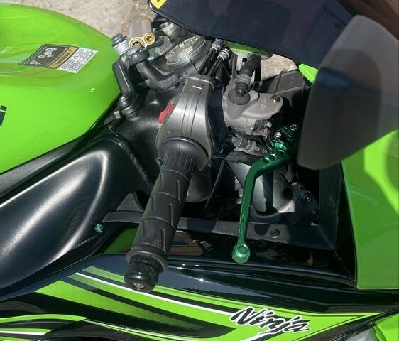 Кавасакі Інша, об'ємом двигуна 0.6 л та пробігом 0 тис. км за 8300 $, фото 8 на Automoto.ua