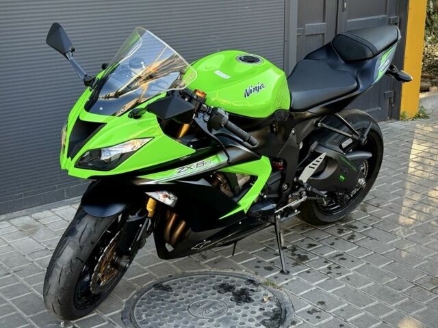 Кавасаки Другая, объемом двигателя 0.64 л и пробегом 0 тыс. км за 9800 $, фото 1 на Automoto.ua