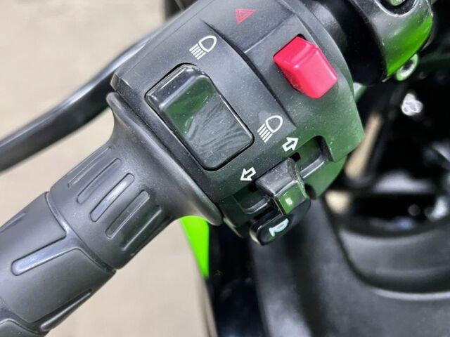 Кавасаки Другая, объемом двигателя 0.65 л и пробегом 0 тыс. км за 7500 $, фото 4 на Automoto.ua