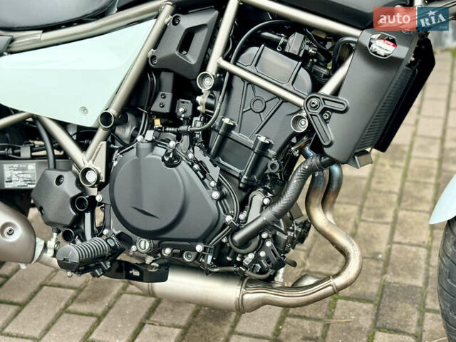 Кавасаки Елиминатор, объемом двигателя 0 л и пробегом 1 тыс. км за 6900 $, фото 10 на Automoto.ua