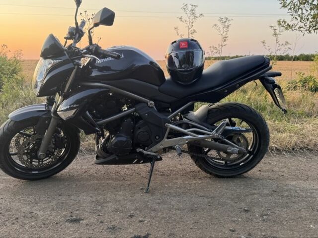 Кавасаки ER-4N, объемом двигателя 0.4 л и пробегом 0 тыс. км за 4000 $, фото 1 на Automoto.ua