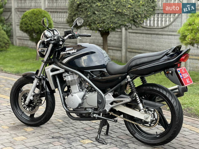 Черный Кавасаки ER-5, объемом двигателя 0.5 л и пробегом 28 тыс. км за 3100 $, фото 13 на Automoto.ua