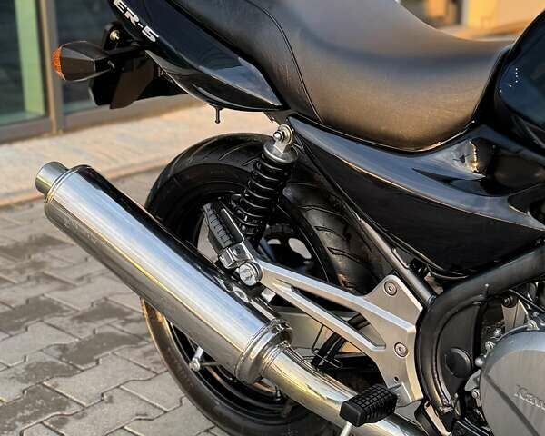 Чорний Кавасакі ER-5, об'ємом двигуна 0.5 л та пробігом 15 тис. км за 3149 $, фото 15 на Automoto.ua