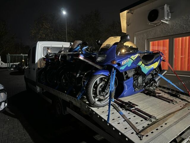 Кавасакі ER-5, об'ємом двигуна 0.5 л та пробігом 0 тис. км за 2100 $, фото 16 на Automoto.ua