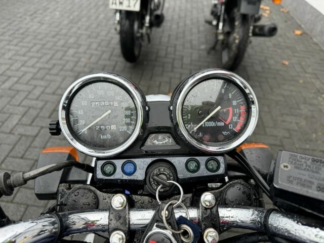 Кавасакі ER-5, об'ємом двигуна 0.5 л та пробігом 0 тис. км за 2100 $, фото 9 на Automoto.ua