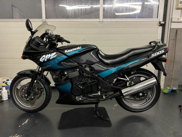 Кавасакі ER-5, об'ємом двигуна 0.5 л та пробігом 0 тис. км за 2100 $, фото 21 на Automoto.ua