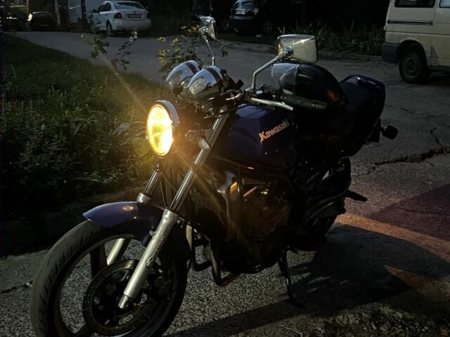 Кавасакі ER-5, об'ємом двигуна 0.5 л та пробігом 0 тис. км за 2000 $, фото 6 на Automoto.ua