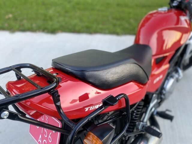 Кавасаки ER-5, объемом двигателя 0.5 л и пробегом 0 тыс. км за 2199 $, фото 18 на Automoto.ua