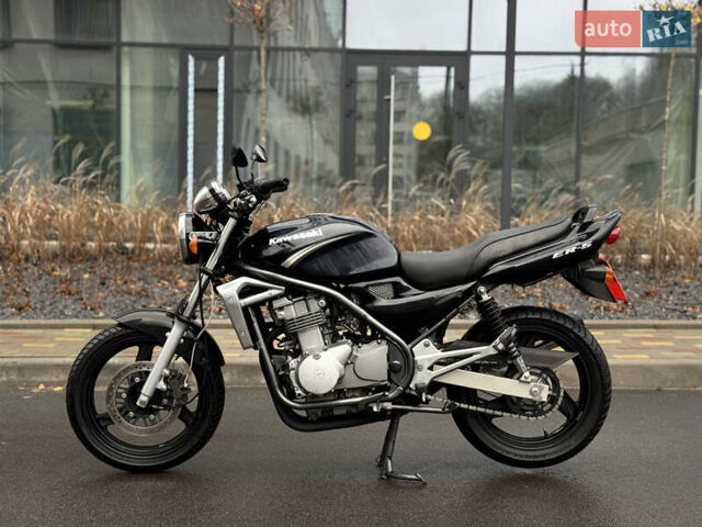 Кавасаки ER-5, объемом двигателя 0.5 л и пробегом 24 тыс. км за 2550 $, фото 5 на Automoto.ua