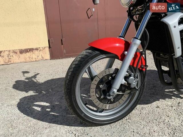 Кавасакі ER-5, об'ємом двигуна 0.5 л та пробігом 25 тис. км за 2800 $, фото 10 на Automoto.ua