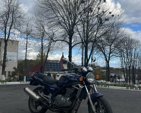 Синий Кавасаки ER-5, объемом двигателя 0.5 л и пробегом 33 тыс. км за 2800 $, фото 3 на Automoto.ua