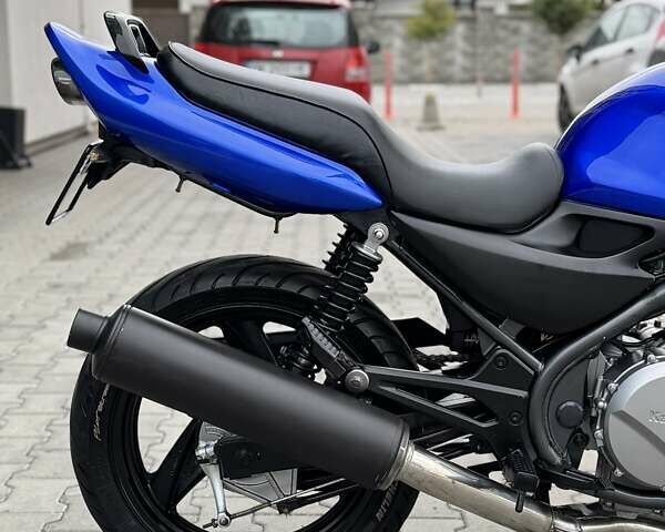 Синий Кавасаки ER-5, объемом двигателя 0.5 л и пробегом 25 тыс. км за 2999 $, фото 12 на Automoto.ua