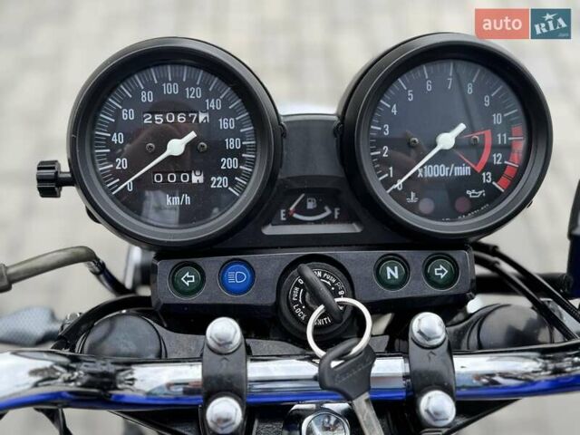Синий Кавасаки ER-5, объемом двигателя 0.5 л и пробегом 25 тыс. км за 2999 $, фото 24 на Automoto.ua