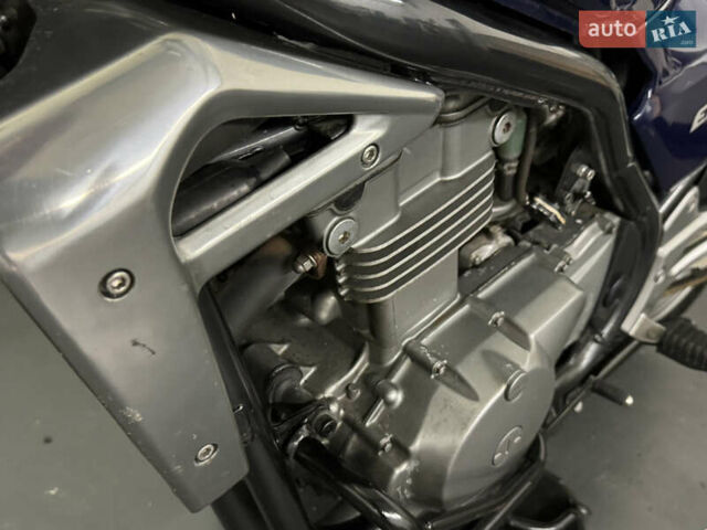 Синій Кавасакі ER-5, об'ємом двигуна 0 л та пробігом 42 тис. км за 2300 $, фото 12 на Automoto.ua