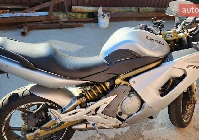 Кавасаки ER-6F, объемом двигателя 0.65 л и пробегом 55 тыс. км за 3500 $, фото 3 на Automoto.ua